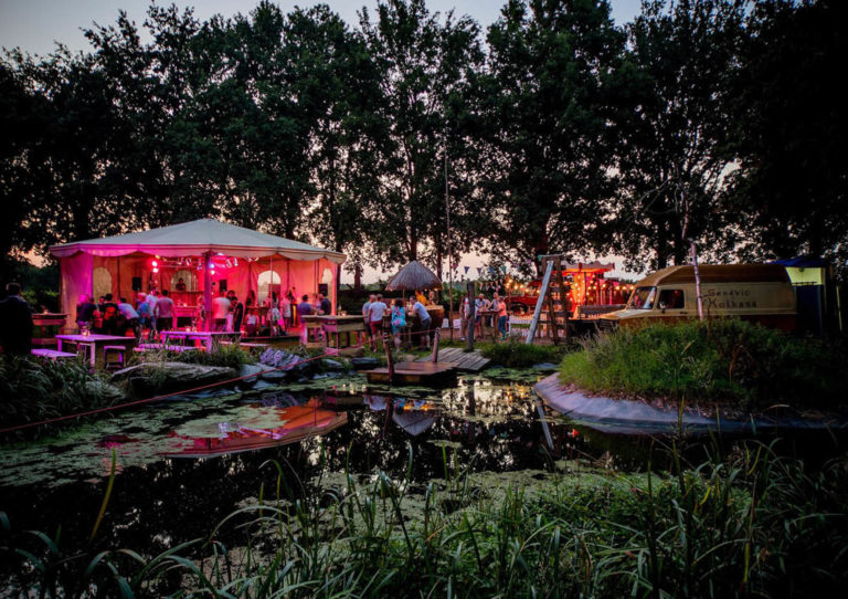 festivalbruiloft locatie