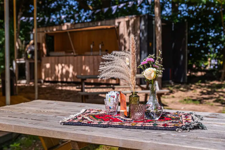 2025-06-20_ValdeludoBruiloft_ROCKATEER-019